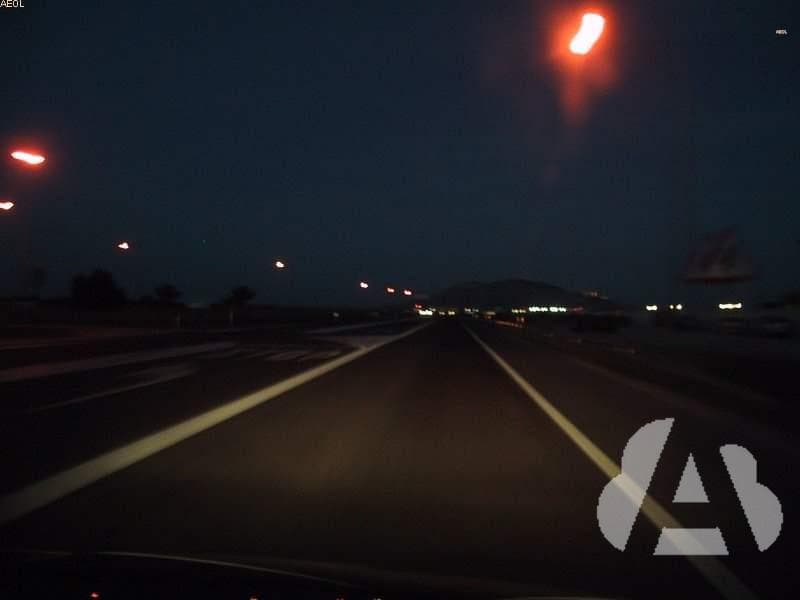 En vías interurbanas insuficientemente iluminadas, ¿cuándo se prohíbe la…