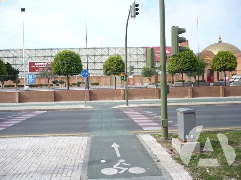 Los conductores de bicicletas tienen prioridad de paso respecto a los vehículos…