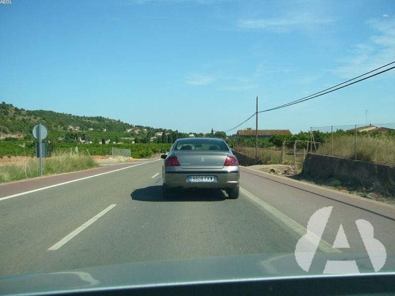 El sistema ADAS conocido como “EBD” ayuda a detectar cuándo el vehículo que…