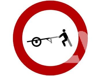 Esta señal, ¿prohibe la entrada a los carros de mano?