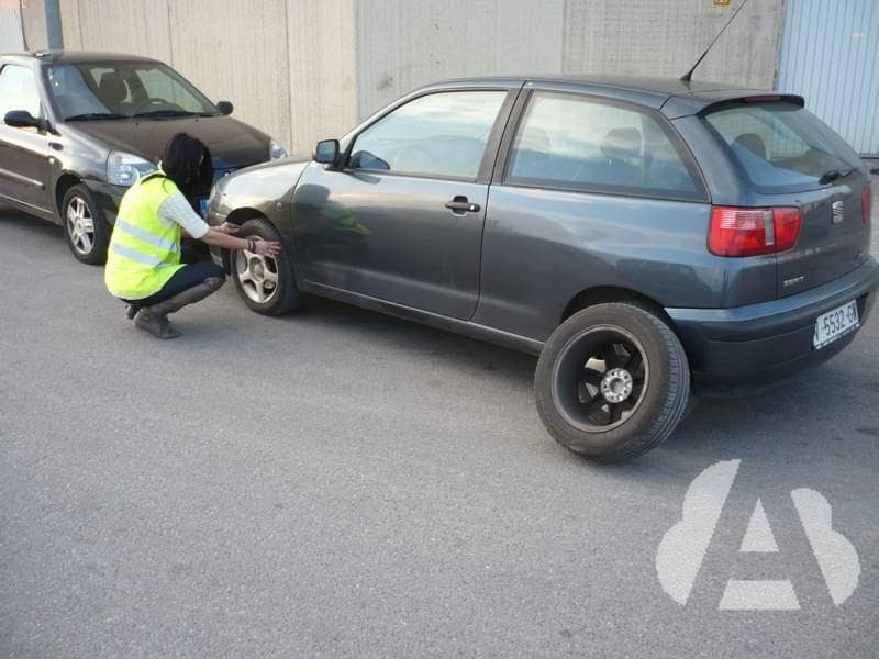 Si debido a un pinchazo usted se ve obligado a circular con una rueda de uso…