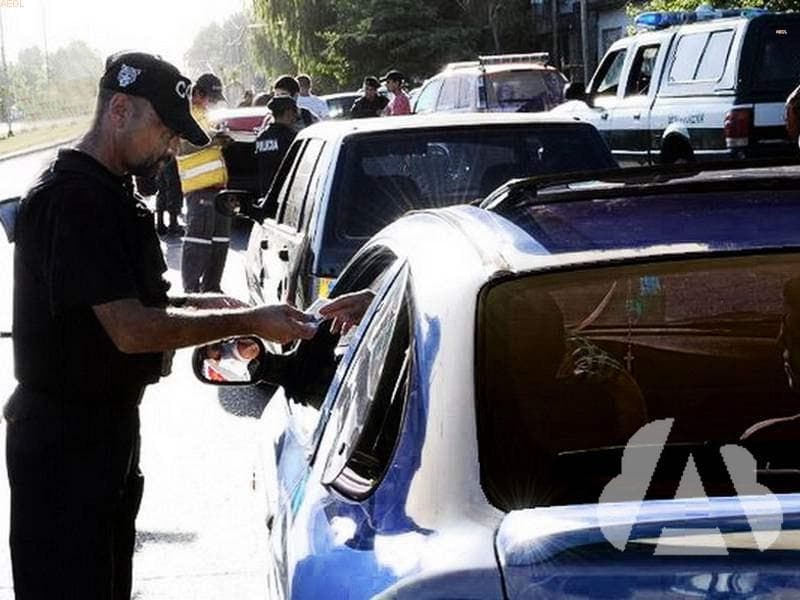 ¿Qué sanción podrá imponerse al propietario de un vehículo que circula sin…