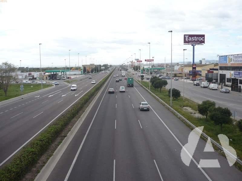 En los cambios de carril en un mismo sentido, ¿quién tiene prioridad?